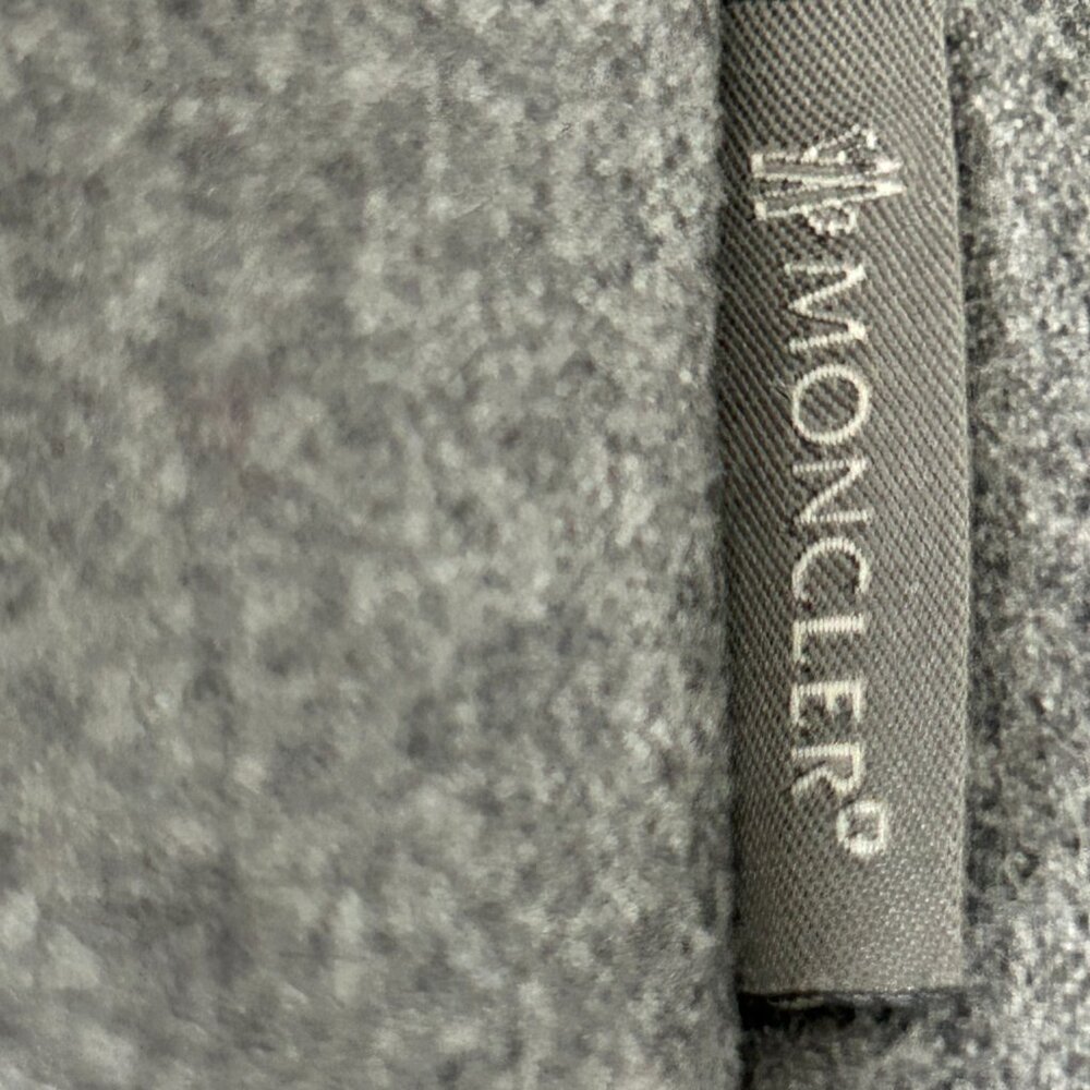 Moncler size 1 grey vest - Picture 10 of 10